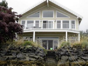 custom-home-Belfair-Washington-beach-house-