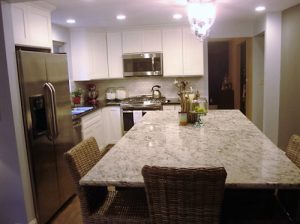 custom-kitchen-Gig-Harbor-Washington-granite-countertops-
