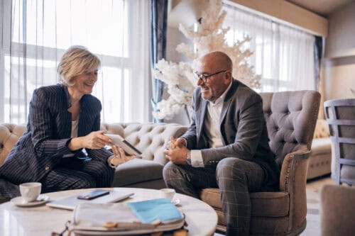 Focused client-consultant discussion