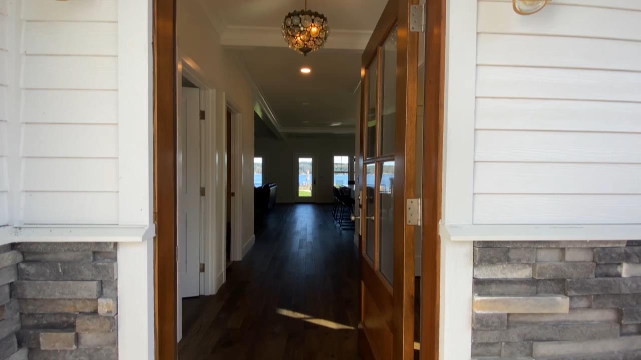 belfair custom home build entrance