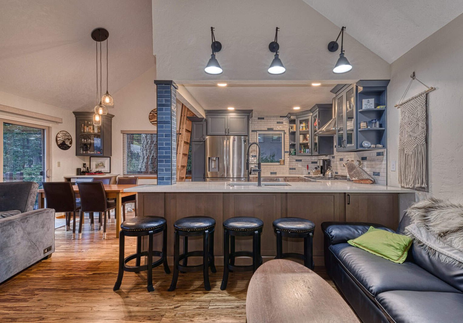 grapeview kitchen remodeler